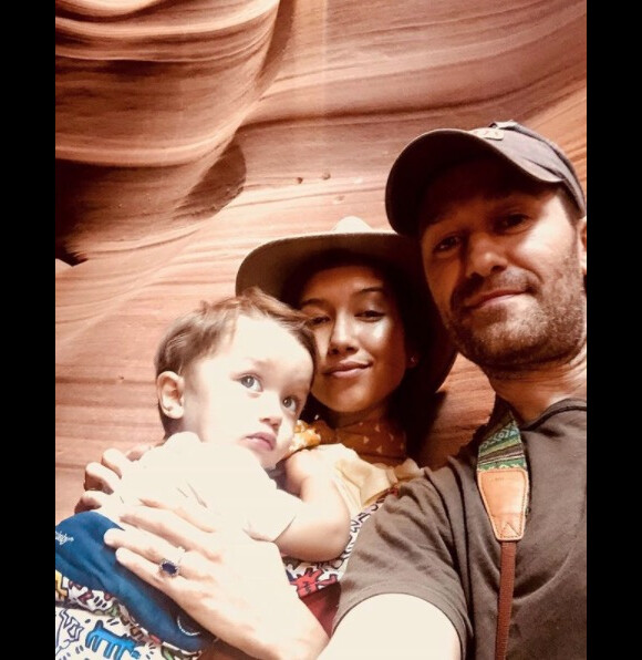 Matthew Morrison, son épouse Renee et leur fils Revel James Makai. Instagram. Le 30 avril 2020.