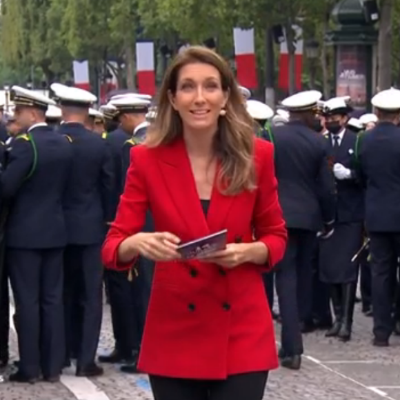 Anne-Claire Coudray lors du défilé du 14 juillet 2021, sur TF1.