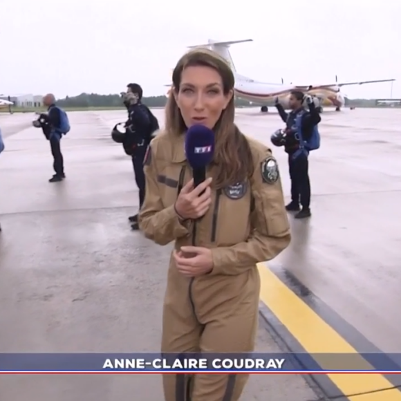 Anne-Claire Coudray lors du défilé du 14 juillet 2021, sur TF1.