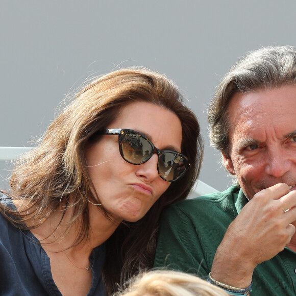 Anne-Claire Coudray et son mari Nicolas Vix dans les tribunes lors des internationaux de tennis de Roland Garros à Paris, France, le 3 juin 2019. © Jacovides-Moreau/Bestimage