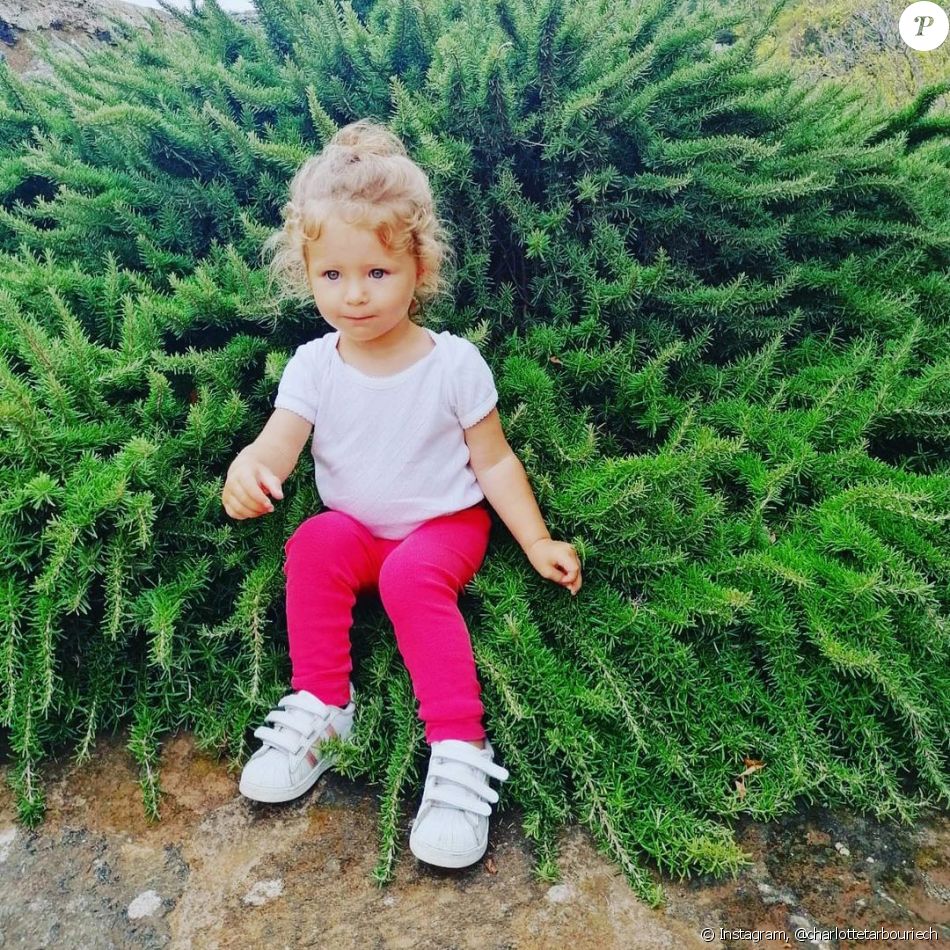 Carole Bouquet grand-mère de Paloma et Gaia : adorables photos des filles de Louis Photo @elisa.bonomo.54
