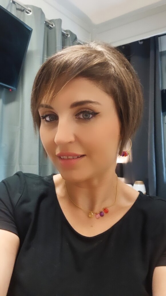 Amandine Pellissard de "Familles Nombreuses" dévoile sa nouvelle coupe de cheveux