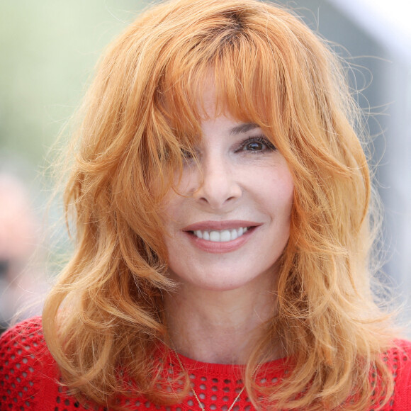 Mylène Farmer au photocall du jury officiel du 74ème festival international du film de Cannes le 6 juillet 2021 © Jacovides / Moreau / Bestimage 