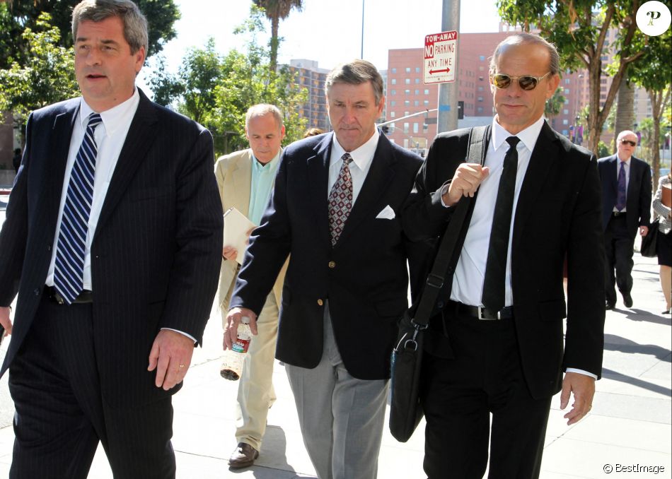 Le père de Britney Spears, Jamie, arrive au tribunal de Los Angeles. Le 25 octobre 2012.
