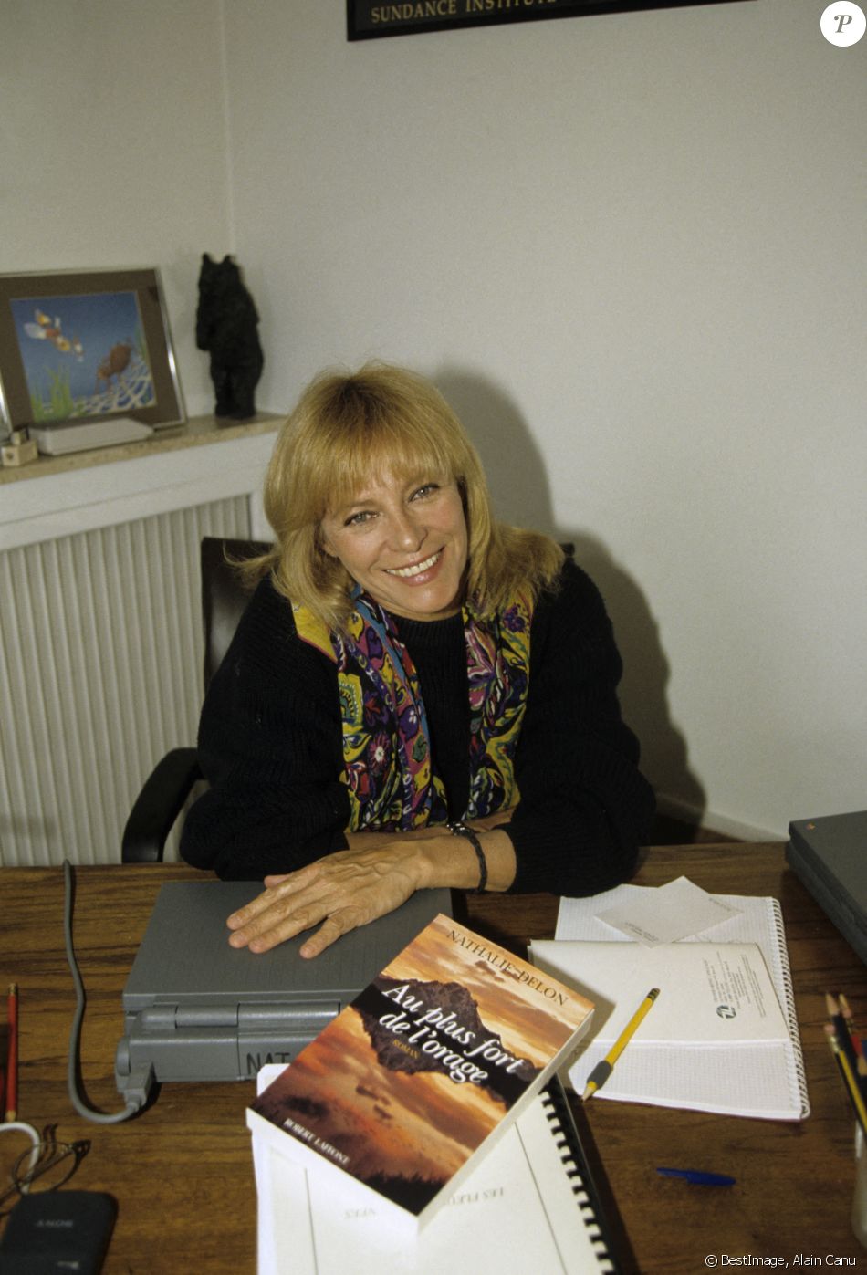 Archives - En France, Nathalie DELON posant le 6 juin 1994. © Alain Canu via Bestimage