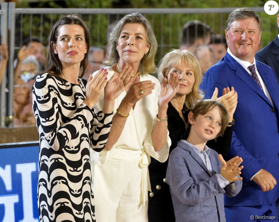 La princesse Caroline de Hanovre avec sa fille, Charlotte Casiraghi, et son petit-fils Raphaël Elmaleh, 7 ans, lors de la dernière journée de la 15ème édition du Longines Global Champions Tour Jumping International de Monaco, qui a lieu sur le port Hercule à Monaco. Monaco, le 3 juillet 2021. © Bruno Bébert/Bestimage
