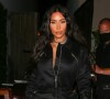 Kim Kardashian - La famille Kardashian à la sortie du restaurant "Craig"s" à Los Angeles, le 4 juin 2021.