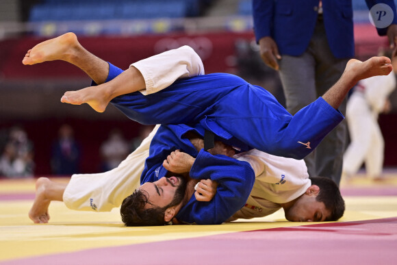 Luka Mkheidze (Fra - Bleu) vs Francisco Garrigos (Esp - Blanc) -60kg - Jeux Olympiques de Tokyo 2020 - Judo Hommes < 60kg au Nippon Budokan. Tokyo, le 24 juillet 2021.