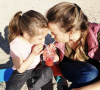Aurélie Vaneck avec sa fille Charlie, photo Instagram