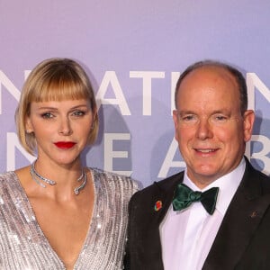 Le prince Albert II de Monaco et la princesse - Photocall du gala "Monte-Carlo Gala for Planetary Health". Le 24 septembre 2020. © Jean-Charles Vinaj / Pool Monaco / Bestimage