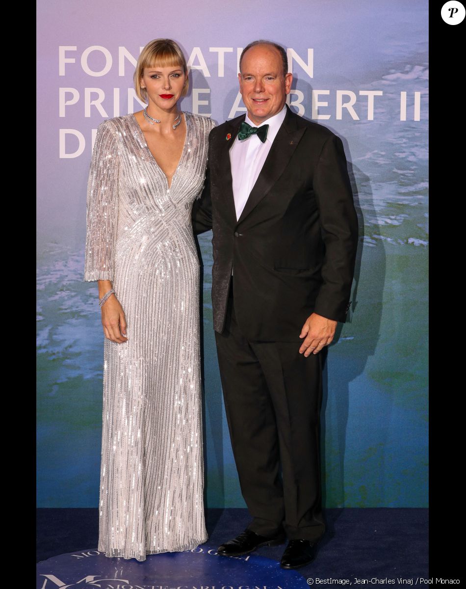Le prince Albert II de Monaco et la princesse - Photocall du gala "Monte-Carlo Gala for Planetary Health". Le 24 septembre 2020. © Jean-Charles Vinaj / Pool Monaco / Bestimage