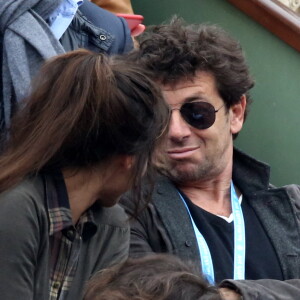 Patrick Bruel et sa compagne Caroline Nielsen dans les tribunes de la finale homme des internationaux de France de Roland Garros à Paris le 5 juin 2016. Moreau-Jacovides / Bestimage