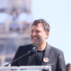 Arthur (Jacques Essebag) - Arrivées des people à la manifestation de soutien à la famille de Sarah Halimi sur la place du Trocadéro à Paris le 25 avril 2021. © Cyril Moreau/Bestimage