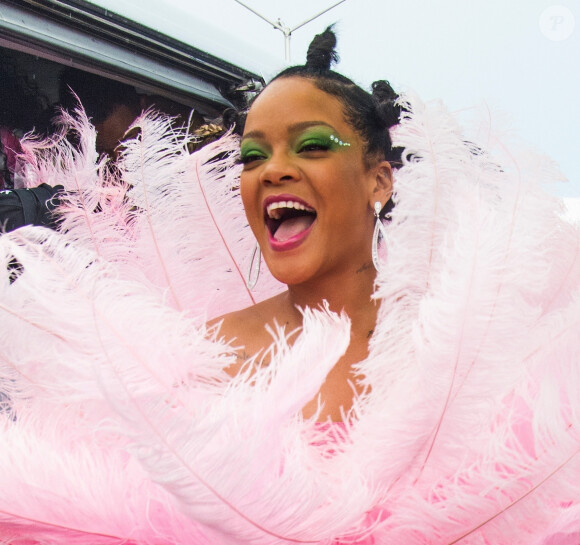 Rihanna lors de la parade de Kadooment Day dans la paroisse de Saint-Michael à La Barbade, le 5 août 2019