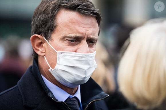 Manuel Valls - Hommage à Samuel Paty, Place de la République à Paris. Le 18 octobre 2020. © Tiziano Da Silva/Bestimage