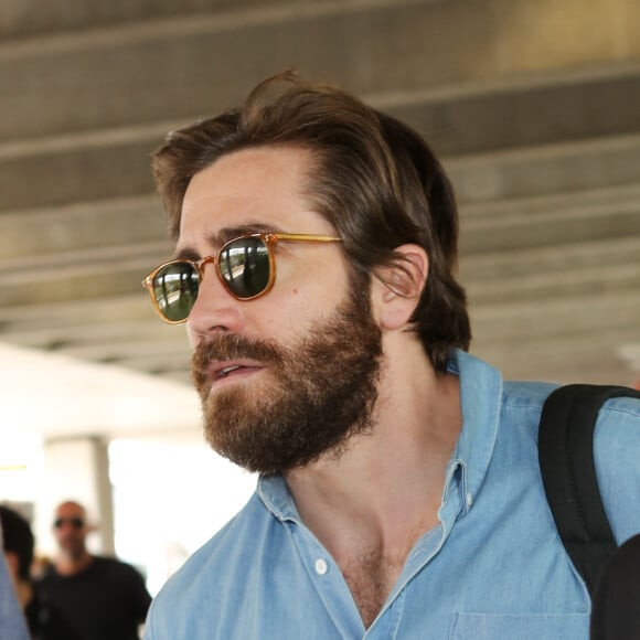 Jake Gyllenhaal arrive à l'aéroport de Nice dans le cadre du 70ème Festival International du Film de Cannes le 18 mai 2017 