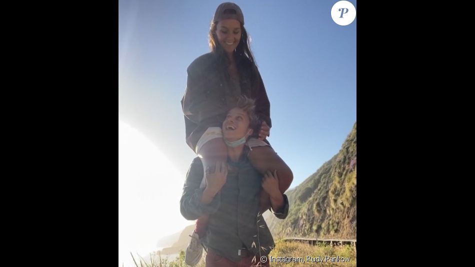 Rudy Pankow et sa petite-amie Elaine Siemek sur Instagram. Le 6 août 2021.