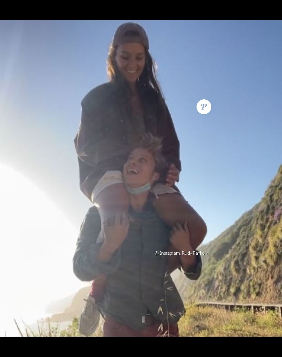 Rudy Pankow et sa petite-amie Elaine Siemek sur Instagram. Le 6 août 2021.