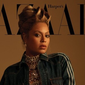 Beyoncé fait la couverture du "Harper's Bazaar US" de Septembre 2021.