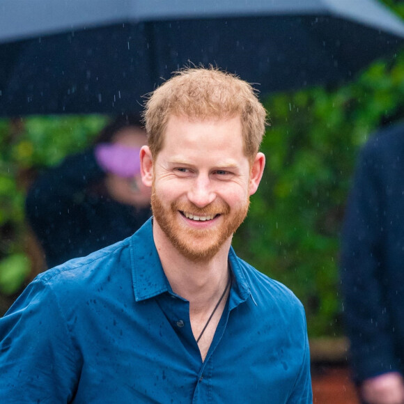 Le prince Harry visite les studios d'Abbey Road pour rencontrer Jon Bon Jovi et des membres de l'Invictus Games Choir, qui enregistrent un single spécial au profit de l'Invictus Games Foundation, à Londres, Royaume Uni, le 28 février 2020.