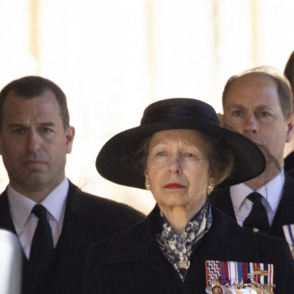 La princesse Anne, David Armstrong-Jones, comte de Snowdon, Peter Phillips, le prince Edward, comte de Wessex, le prince Harry, duc de Sussex - Arrivées aux funérailles du prince Philip, duc d'Edimbourg à la chapelle Saint-Georges du château de Windsor, le 17 avril 2021.