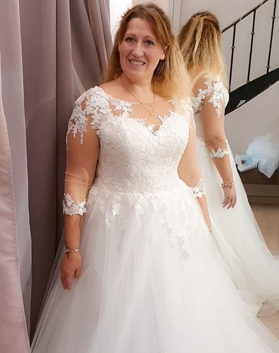 Cindy Van Der Auwera (Familles nombreuses, la vie en XXL) a célébré son mariage avec son amoureux de longue date Sébastien.