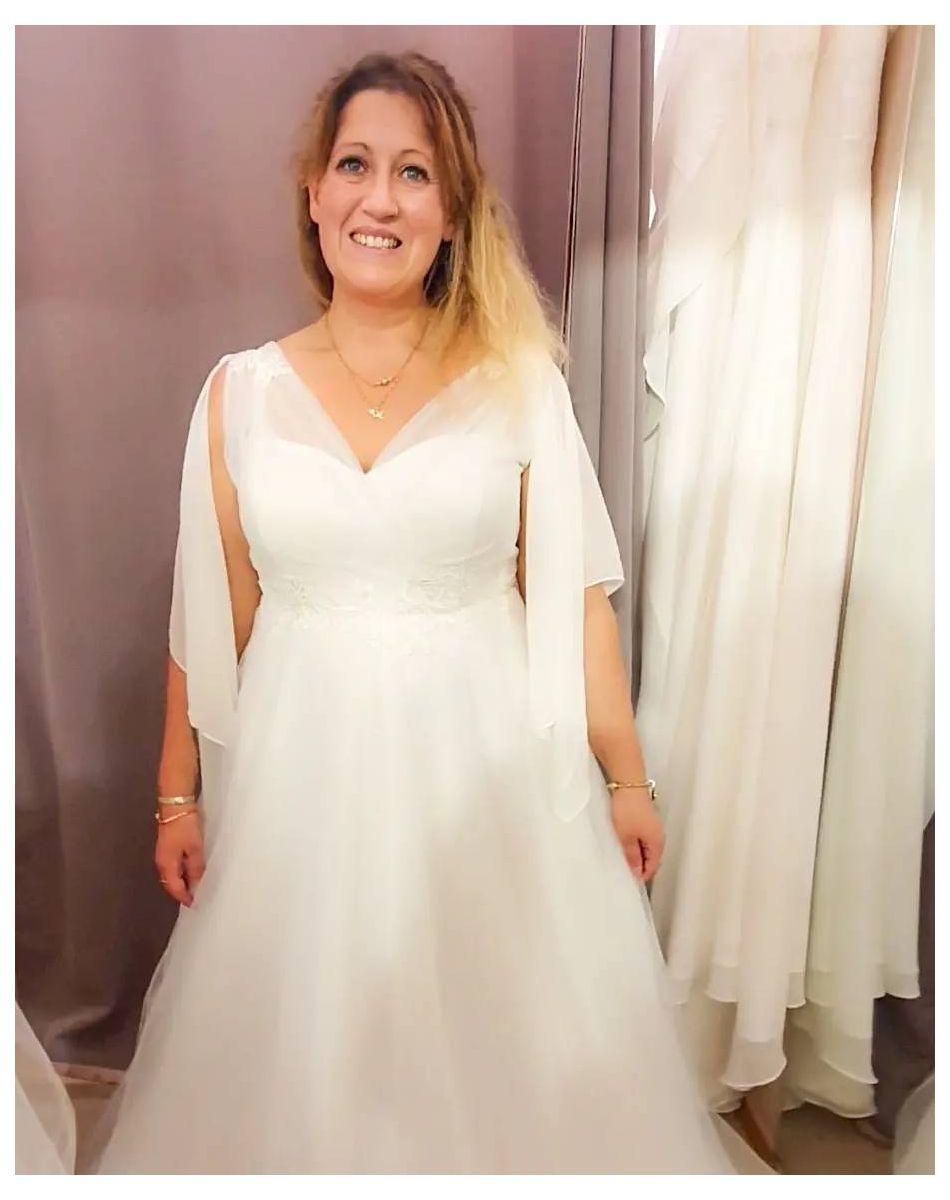 Cindy Van Der Auwera (Familles nombreuses, la vie en XXL) a célébré son mariage avec son amoureux de longue date Sébastien.
