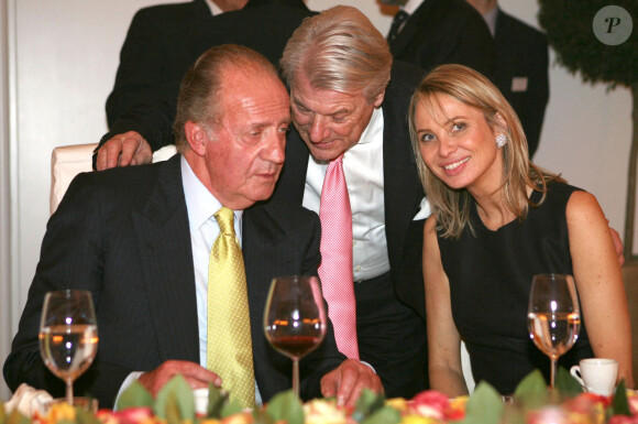 Juan Carlos et celle qui a été sa maîtresse, Corinna Sayn-Wittgenstein, en Allemagne en 2006.