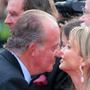 Juan Carlos et Corinna Zu Sayn-Wittgenstein à Barcelone en 2006.