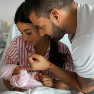 Vincent Queijo avec sa compagne Rym et leur fille Maria-Valentina - Instagram