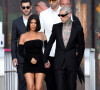 Kourtney Kardashian et Travis Barker ont sorti le grand jeu au défilé Dolce & Gabbana, collection "Alta Sartoria", à Venise.