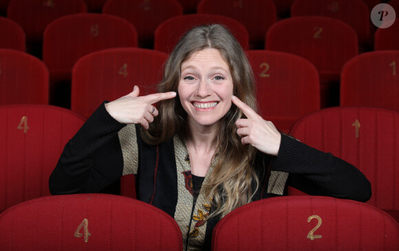 Exclusif - Magalie Madison lors d'un rendez-vous pour la pièce "Derniers Baisers" au théâtre de la Grande Comédie à Paris le 18 Avril 2019. © Denis Guignebourg / Bestimage