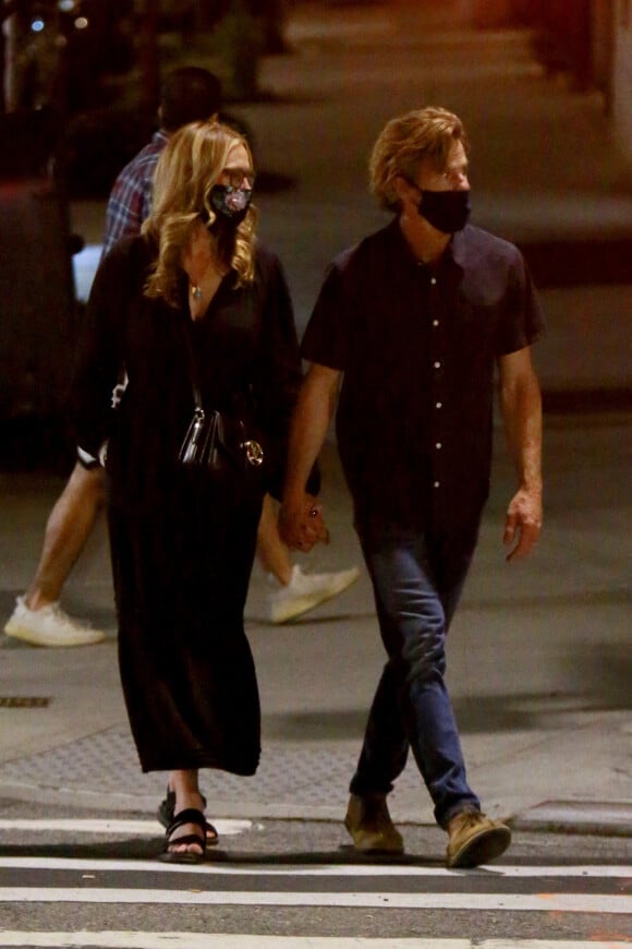 Exclusif - Julia Roberts et son mari Danny Moder sont allés dîner en amoureux à New York, le 6 août 2021.
