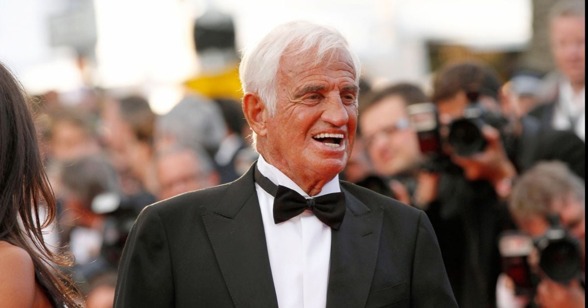 Estimation De La Fortune De Jean-paul Belmondo Jean-Paul Belmondo lors de la montée des marches du film The Beaver
