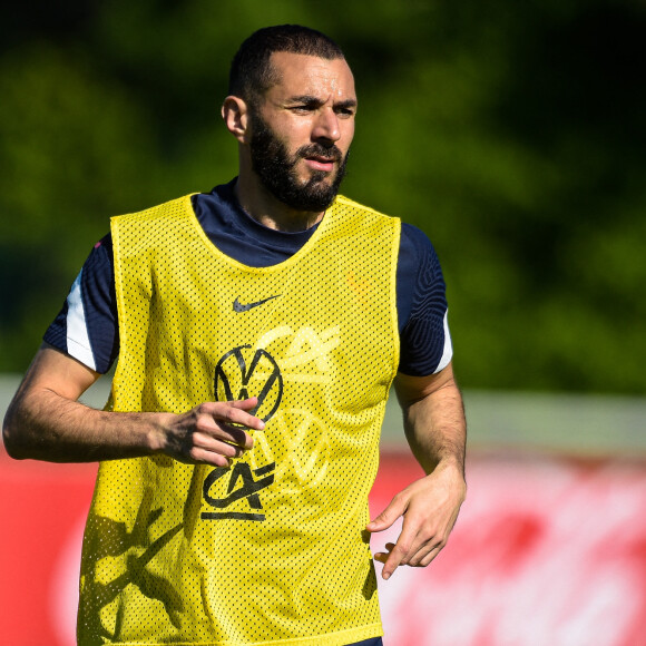 Karim Benzema ( France ) - - Entraînement de l'équipe de France de football au Centre National du Football à Clairefontaine le 31 mai 2021. © Federico Pestellini / Panoramic / Bestimage