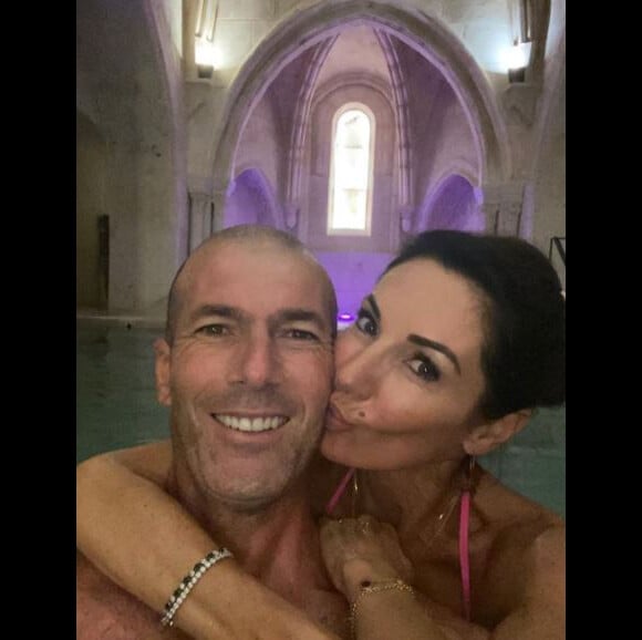 Zinédine Zidane et son épouse Véronique sont toujours en vacances !