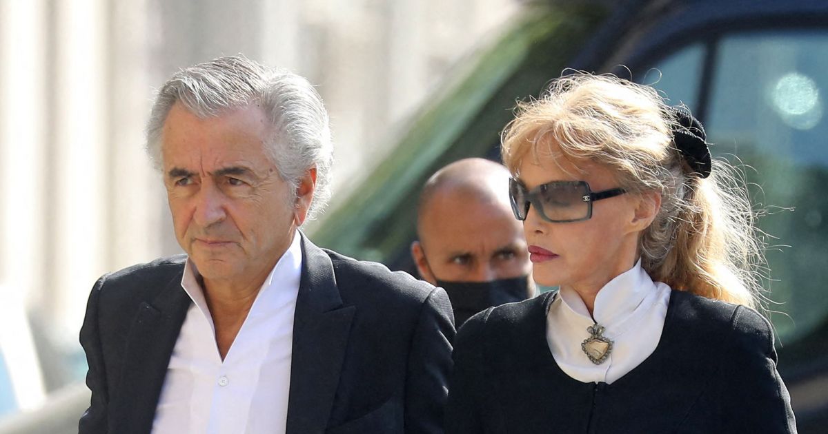 Bernard-Henri Lévy et sa femme Arielle Dombasle - Obsèques de Florence