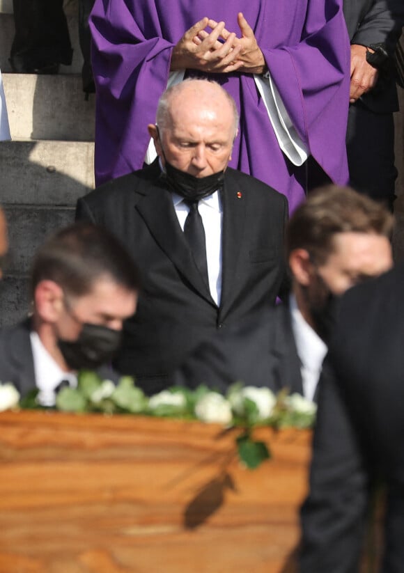 François Pinault - Sorties des obsèques de Florence Rogers-Pinault en l'Église Saint-Sulpice à Paris, le 8 septembre 2021.