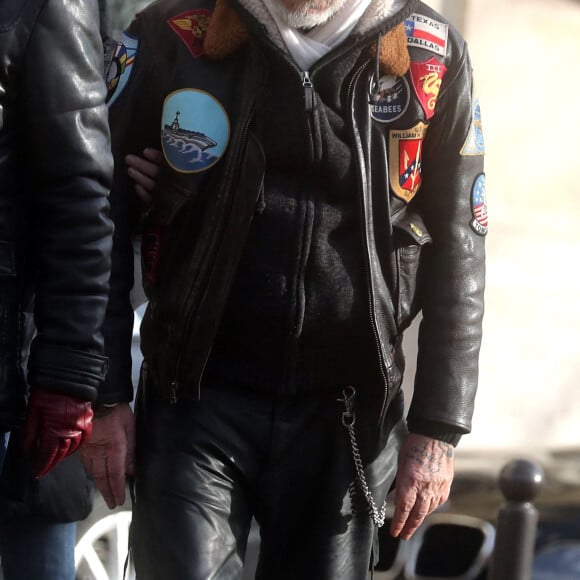 Renaud - Obsèques de Thierry Séchan frère du chanteur Renaud) au cimetière du Montparnasse à Paris le 16 janvier 2019.