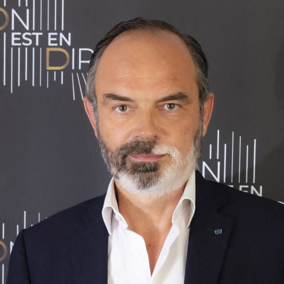 Exclusif - Edouard Philippe - Pour son livre : " Impressions et lignes claires " chez JC Lattès avec Gilles Boyer - Backstage de l'émission OEED (On Est En Direct), dernière de la saison, présentée par Laurent Ruquier et diffusée en direct le 5 juin 2021, sur France2 à Paris, France. ©Jack Tribeca/Bestimage 