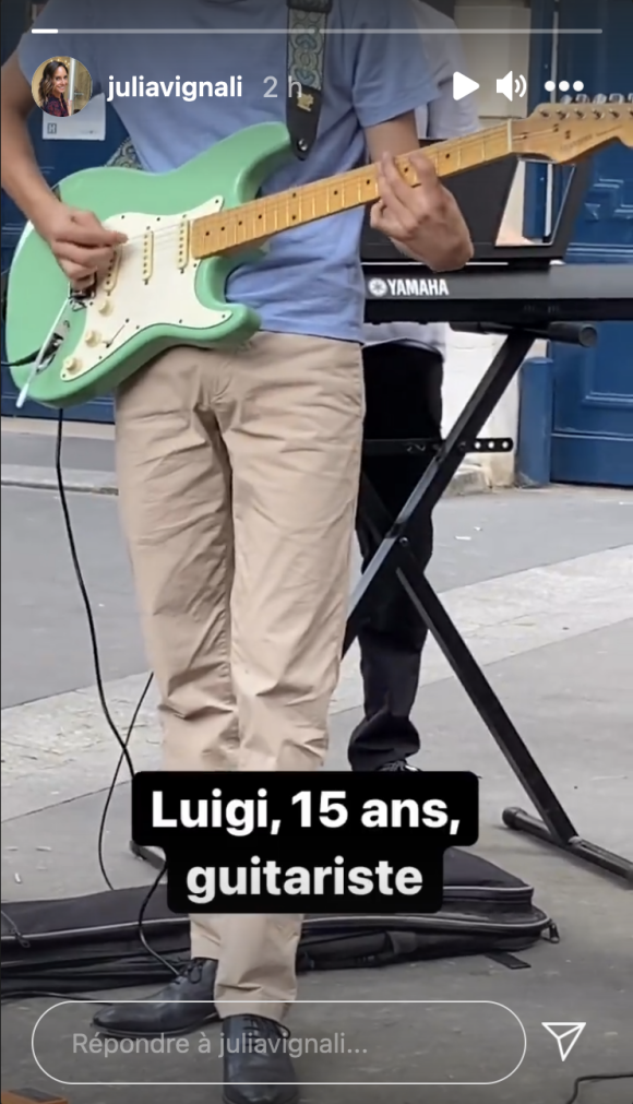 Julia Vignali fière de son fils Luigi, un petit génie de la guitare - Instagram