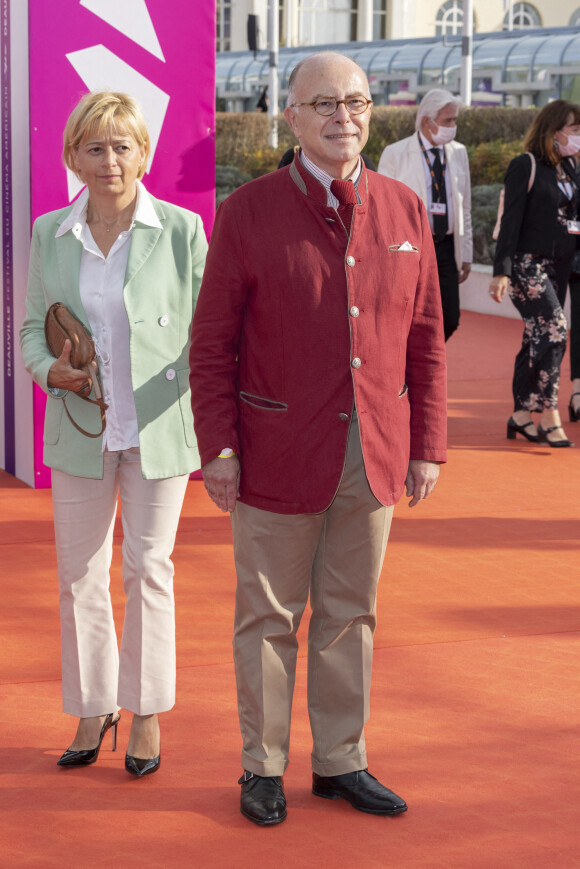 Bernard Cazeneuve et sa femme Véronique - Première du film "Les choses humaines" lors de la 47éme édition du Festival du Cinéma Américain de Deauville le 11 septembre 2021. © Olivier Borde / Bestimage