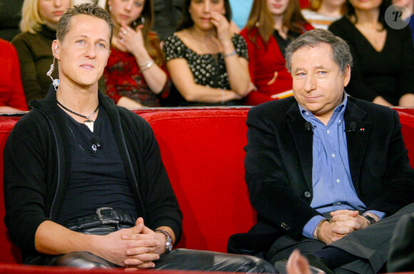 Michael Schumacher & Jean Todt sur le plateau de l'émission Vivement Dimanche.