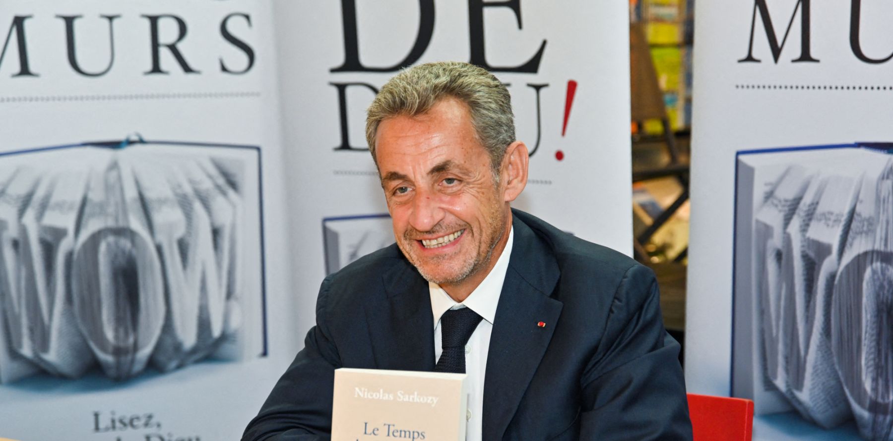 Sarkozy essaye de parler anglais 06 image