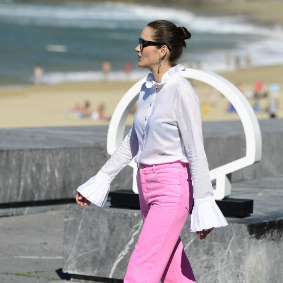 Marion Cotillard - Photocall du film "Bigger than Us and Donostia Award" lors du 69e Festival de San Sebastian (Saint Sébastien), Espagne, le 17 septembre 2021.