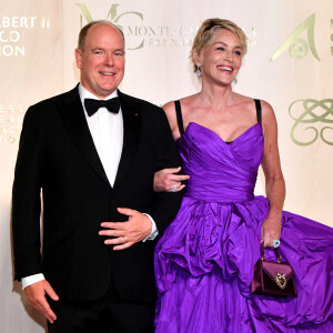 La princesse Caroline de Hanovre, le prince Albert II de Monaco et Sharon Stone - Soirée du 5ème " Monte-Carlo Gala for Planetary Health " au Palais de Monaco. © Bruno Bebert / Bestimage