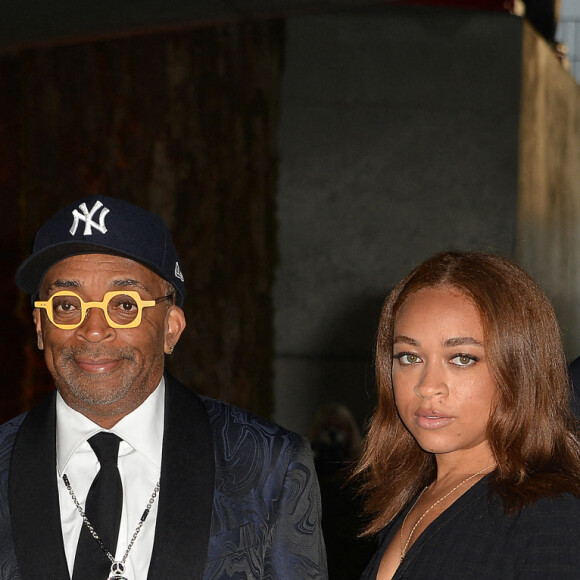 Spike Lee et sa femme Tonya Lewis avec leurs enfants Satchel Lee et Jackson Lee - People à la soirée de gala de l'Academy Museum of Motion Pictures à Los Angeles, le 25 septembre 2021.