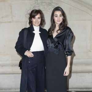 Inès de la Fressange et sa fille Nine Marie d'Urso - People au défilé de mode Haute-Couture printemps-été 2020 "Dior" à Paris. Le 20 janvier 2020 © Olivier Borde / Bestimage