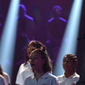 Exclusif - Louane Emera - Enregistrement de l'émission "300 Choeurs chantent les plus belles comédies musicales" à Paris, diffusée le 30 septembre sur France 3 © Giancarlo Gorassini / Bestimage 