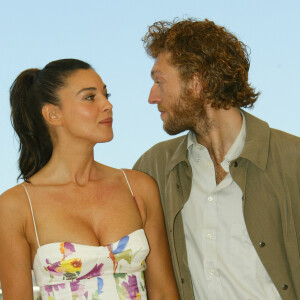 Archives - Monica Bellucci et Vincent Cassel lors du photocall du film ''Irréversible'' pendant le 55ème Festival de Cannes, le 24 mai 2002. ©Frédéric Piau/Bestimage 